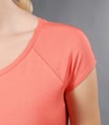 Tricou cu maneca raglan si nervuri in talie