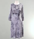 Rochie imprimeu leopard decupata pe decolteu