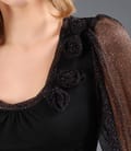 Tricou cu garnitura si maneci din voal imprimat