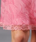 Rochie din viscoza brocart roz