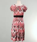 Rochie din jerse cu imprimeu geometric incretita in talie