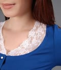 Bluza jerse uni albastru cu dantela aplicata