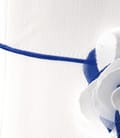 Sacou office alb-ecru cu garnitura albastra si floare