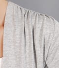 Bluza din jerse gri legata cu cordon
