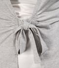 Bluza din jerse gri legata cu cordon