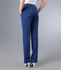 Pantaloni din viscoza creponata albastra cu buzunare