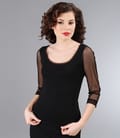Tricou din jerse negru cu garnitura de tul elastic