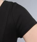 Rochie din jerse elastic gros cu decolteu asimetric