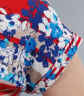 Tricou din jerse elastic imprimat cu mansete