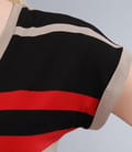 Tricou din jerse elastic imprimat cu mansete