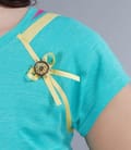 Tricou din jerse elastic imprimat cu maneci raglan
