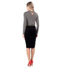 Bluza din jerse elastic cu guler rotund si fusta creion din catifea