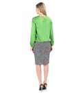 Tinuta office cu fusta din bucle cu bumbac si bluza din viscoza satinata