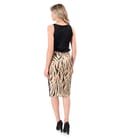 Tinuta eleganta cu bluza din saten de viscoza si fusta creion cu animal print