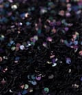 Rochie din voal cu corsaj din paiete multicolore pe suport de catifea