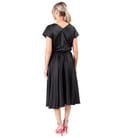 Rochie midi din satin elastic cu decolteu barcuta