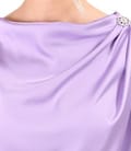 Rochie midi din satin elastic cu decolteu barcuta