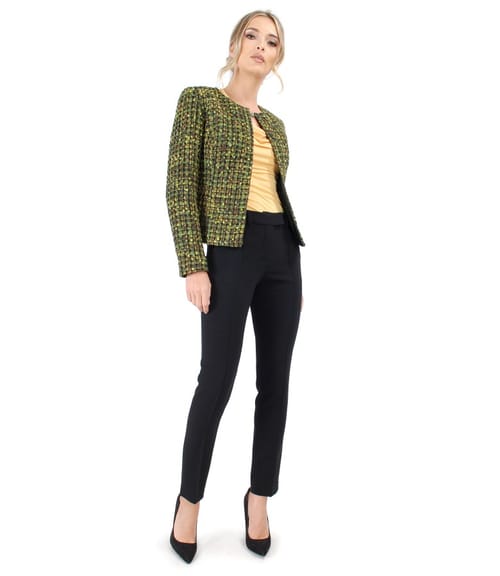 Sacou din bucle multicolor cu pantaloni din jerse elastic gros