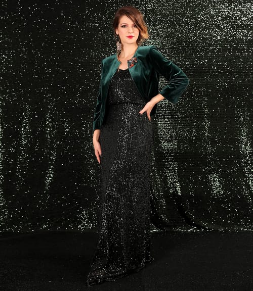 Bolero din catifea elastica uni cu brosa detasabila