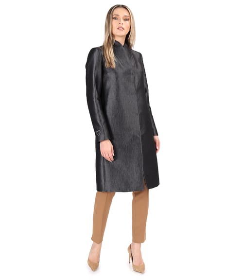 Pardesiu elegant din stofa cu efect lucios