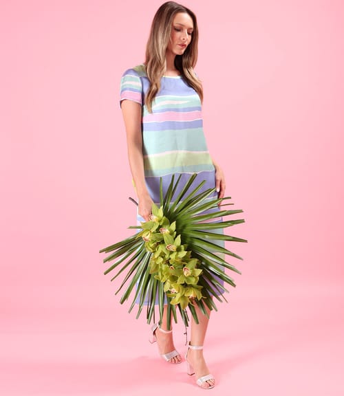 Rochie midi cu in imprimat cu dungi