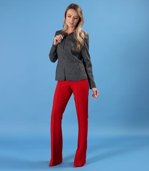 Pantaloni evazati cu sacou din stofa cu lana si matase