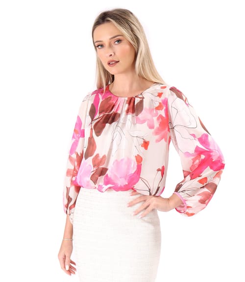 Bluza cu falduri la decolteu din voal imprimat