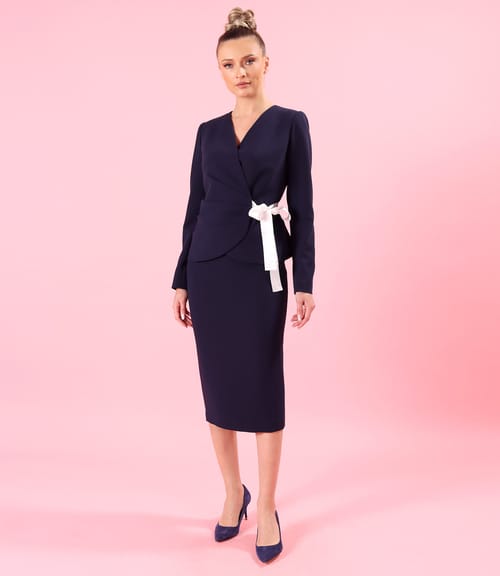 Sacou elegant din stofa elastica cu viscoza cu falduri pe fata