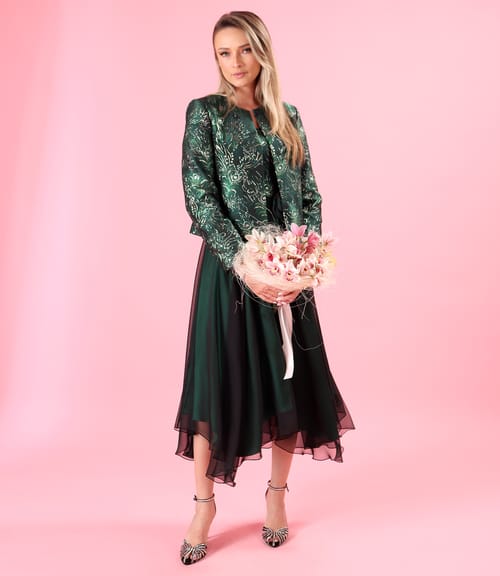 Tinuta de ocazie cu sacou si rochie din brocard cu fir metalic si motive florale