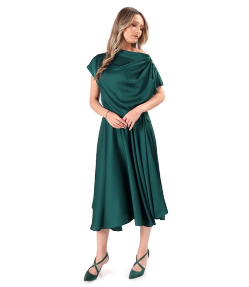 Rochie midi din satin elastic cu decolteu barcuta