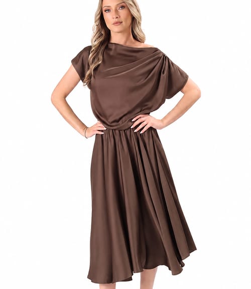 Rochie midi din satin elastic cu decolteu barcuta