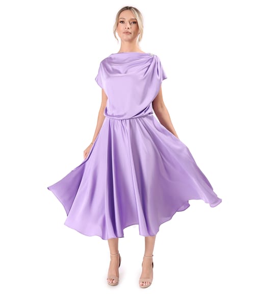 Rochie midi din satin elastic cu decolteu barcuta