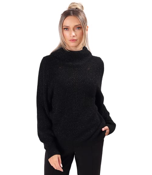 Pulover tricotat cu fir stralucitor si guler inalt