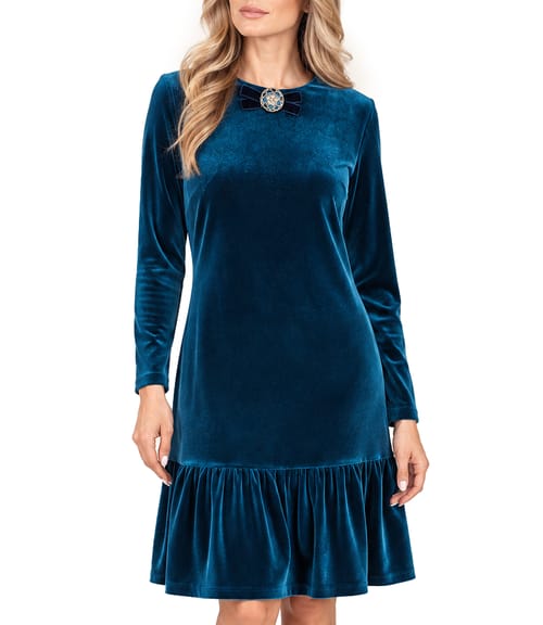 Rochie eleganta din catifea elastica cu volan si brosa la decolteu