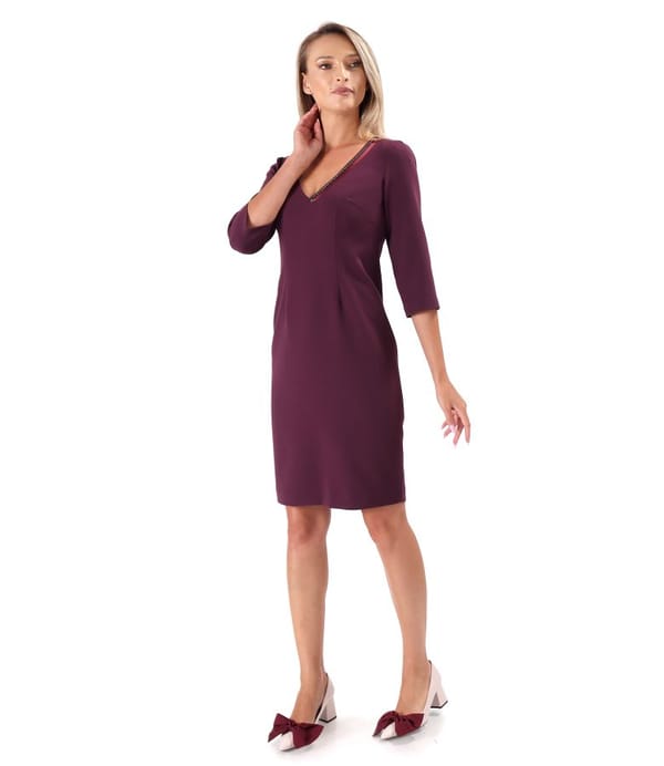 Rochie office cu lant decorativ la decolteu