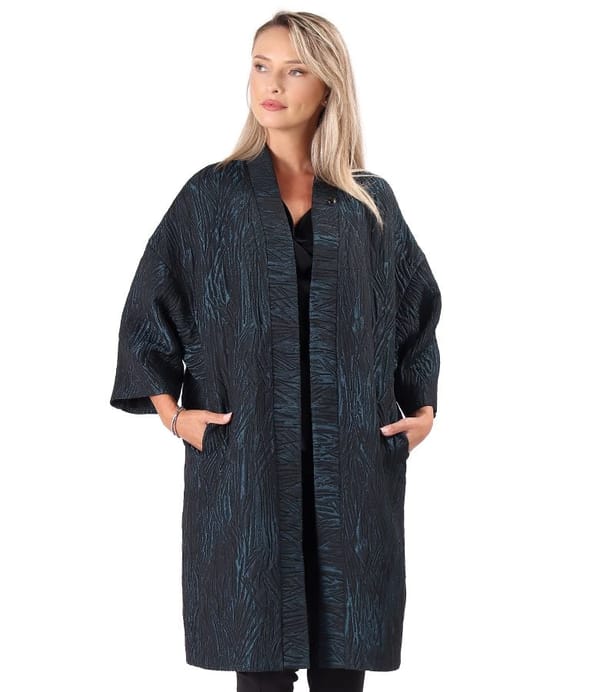 Jacheta oversize cu maneci 3/4 din brocart versatil