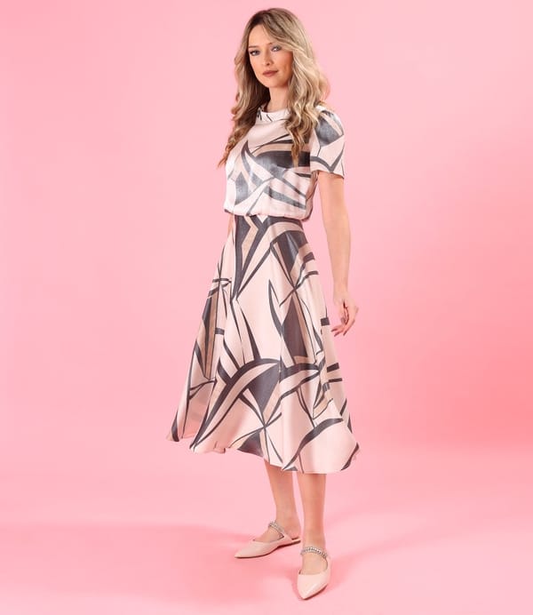 Rochie midi eleganta din viscoza satinata imprimata cu motive geometrice