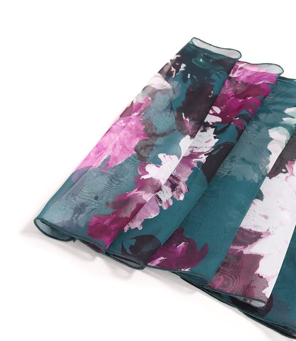 Esarfa din voal fin imprimat cu motive florale