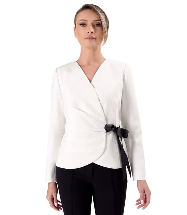 Sacou elegant din stofa elastica cu viscoza cu falduri pe fata