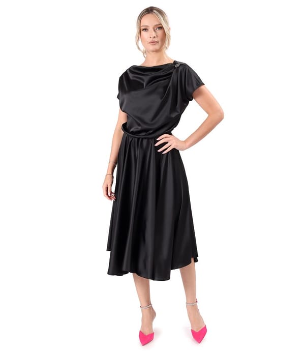 Rochie midi din satin elastic cu decolteu barcuta