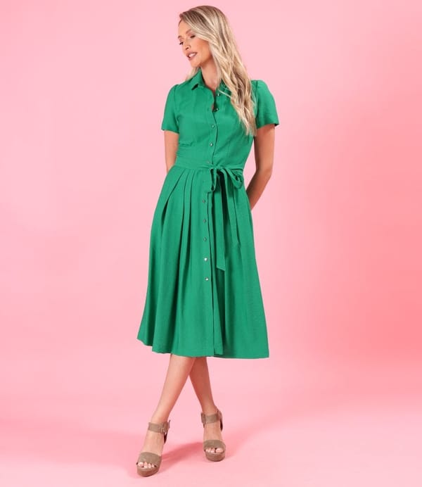 Rochie eleganta tip camasa din viscoza usor creponata