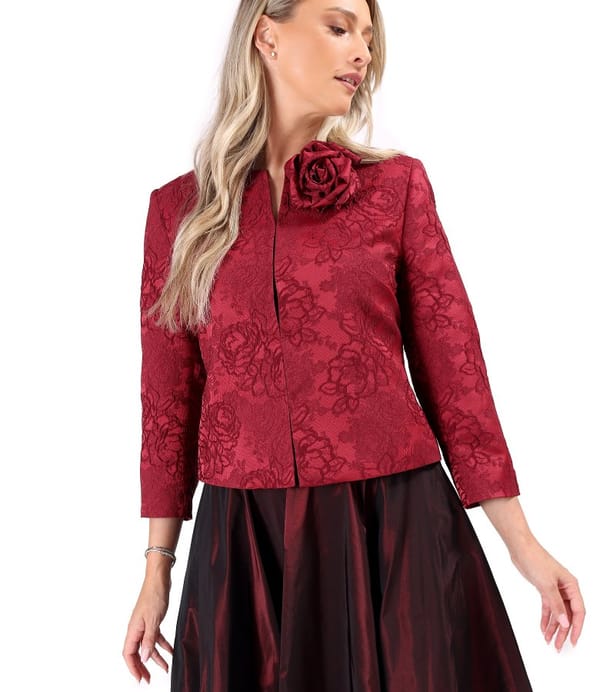 Sacou elegant din brocart cu motive florale