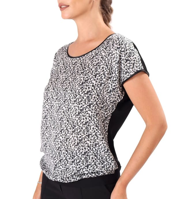 Bluza lejera cu fata imprimata cu motive geometrice