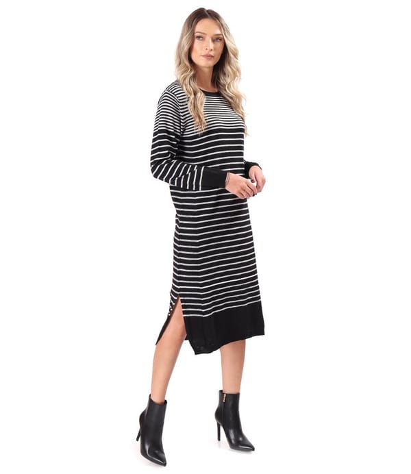 Rochie midi tricotata in dungi cu slituri laterale