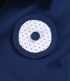 Camasa din bumbac elastic albastru cu floare si butoni
