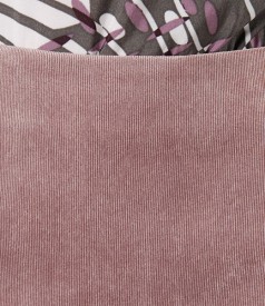 Fusta din catifea raiata elastica roz