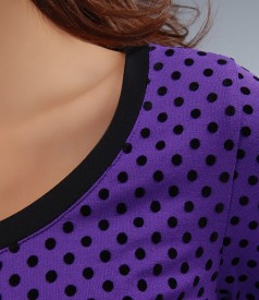 Tricou din jerse elastic uni cu picouri de catifea