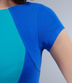 Rochie din jerse elastic cu insertie turquoise si accesoriu