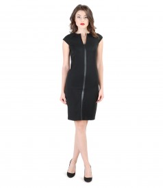 Rochie din stofa elastica cu insertie