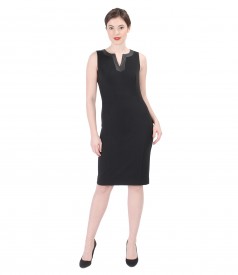 Rochie din stofa elastica cu garnitura de piele ecologica